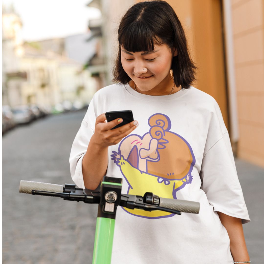 Himawari Hug Unisex Oversized T-Shirt #Shinchan
