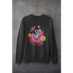Chilling Alien Unisex Sweatshirt — Black