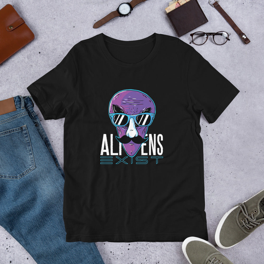 Aliens Exist Half-Sleeve T-Shirt — Black