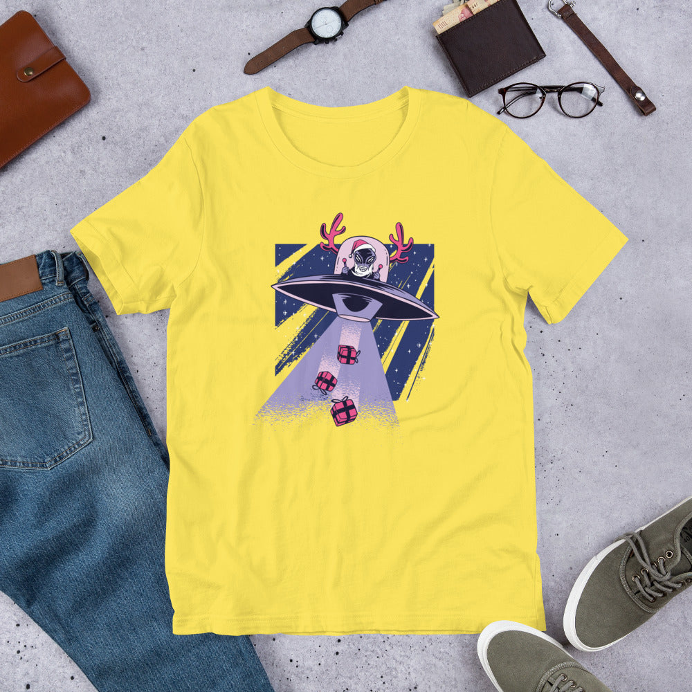 Alien Santa Half-Sleeve T-Shirt — Yellow
